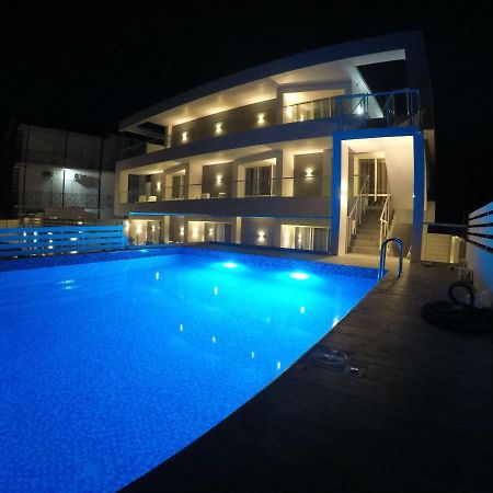 Zigzag Hotel ซาโตกา ภายนอก รูปภาพ