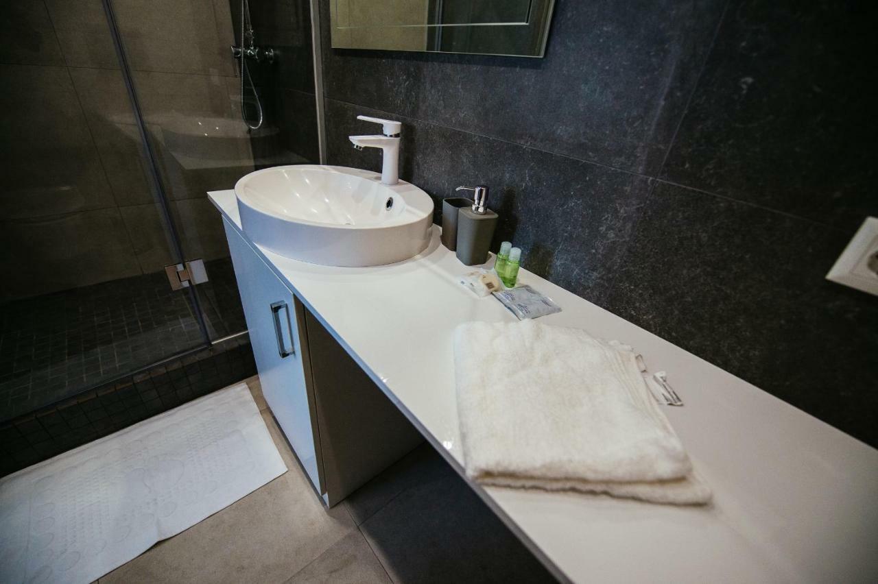 Zigzag Hotel ซาโตกา ภายนอก รูปภาพ