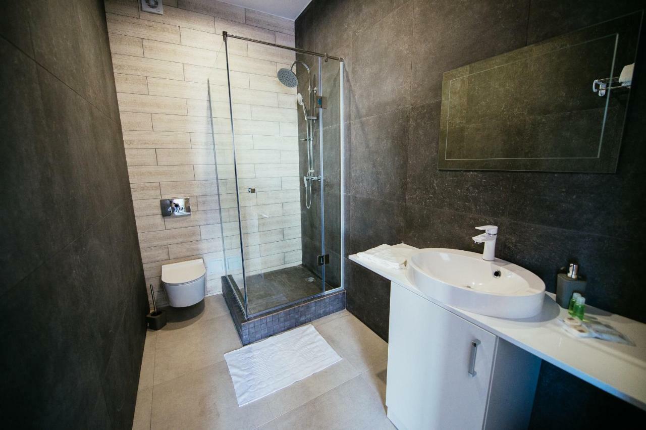 Zigzag Hotel ซาโตกา ภายนอก รูปภาพ